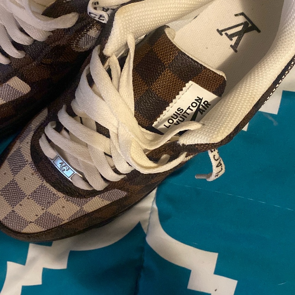 Offwhite lv Air Force ones never worn